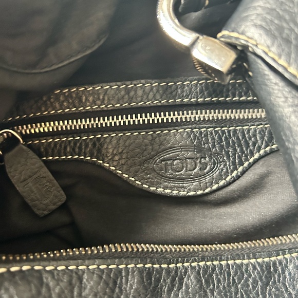 Tod's vintage Micky black handbag purse - Picture 5 of 8